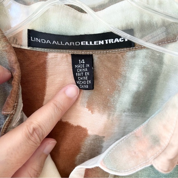Linda Allard Ellen Tracy women’s linen silk blend button down watercolor blouse - Picture 3 of 9